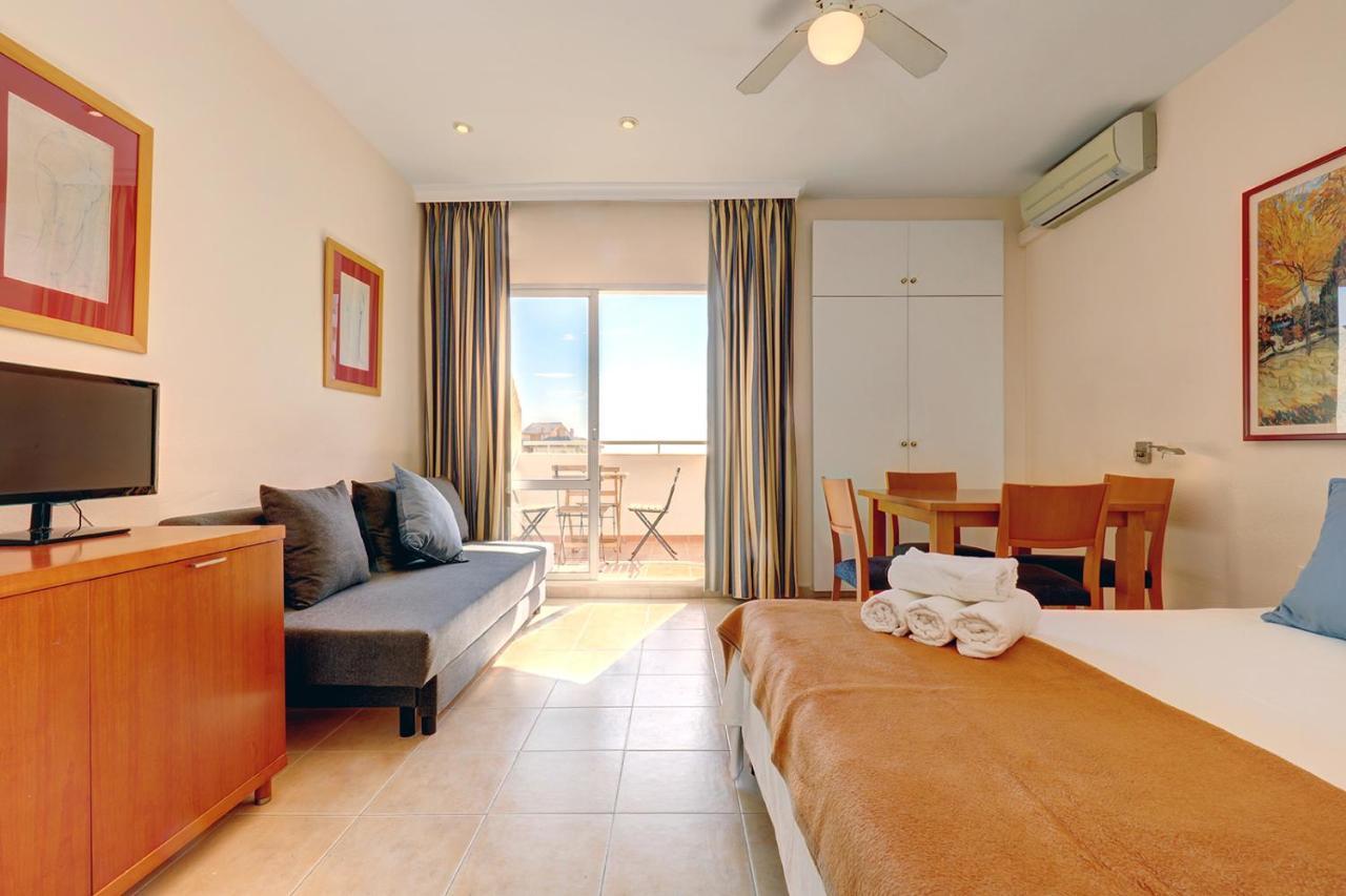 065 - Fabulous Sea View Studio * Benalmádena